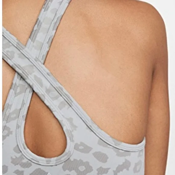 Beyond Yoga Leopard Jacquard Set - Picture 6 of 9